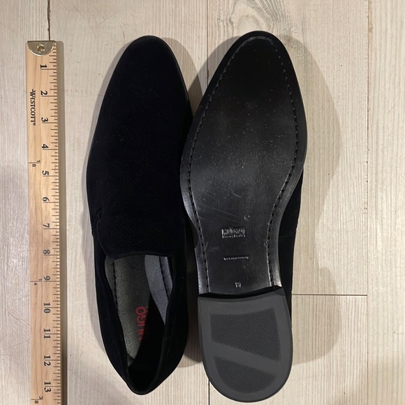 Hugo Boss - Picture 2 of 5